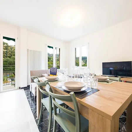 Casaviva - Quiet Trilo In With Parking *