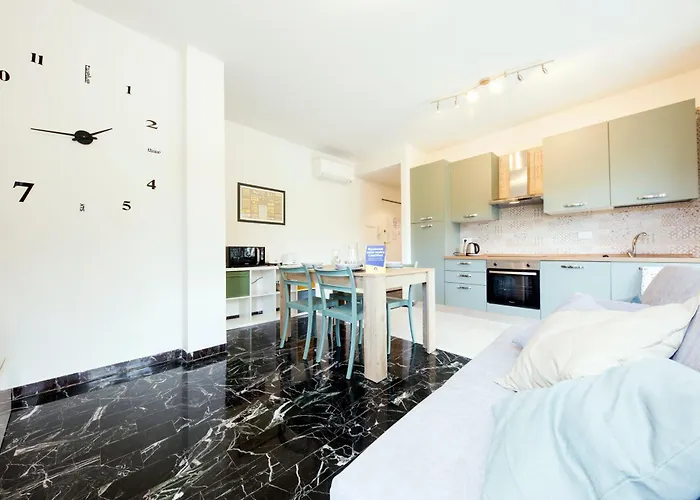 Casaviva - Quiet Trilo In With Ac Apartman *